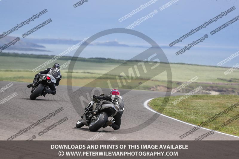 anglesey no limits trackday;anglesey photographs;anglesey trackday photographs;enduro digital images;event digital images;eventdigitalimages;no limits trackdays;peter wileman photography;racing digital images;trac mon;trackday digital images;trackday photos;ty croes