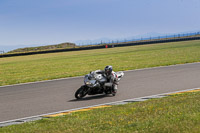 anglesey-no-limits-trackday;anglesey-photographs;anglesey-trackday-photographs;enduro-digital-images;event-digital-images;eventdigitalimages;no-limits-trackdays;peter-wileman-photography;racing-digital-images;trac-mon;trackday-digital-images;trackday-photos;ty-croes