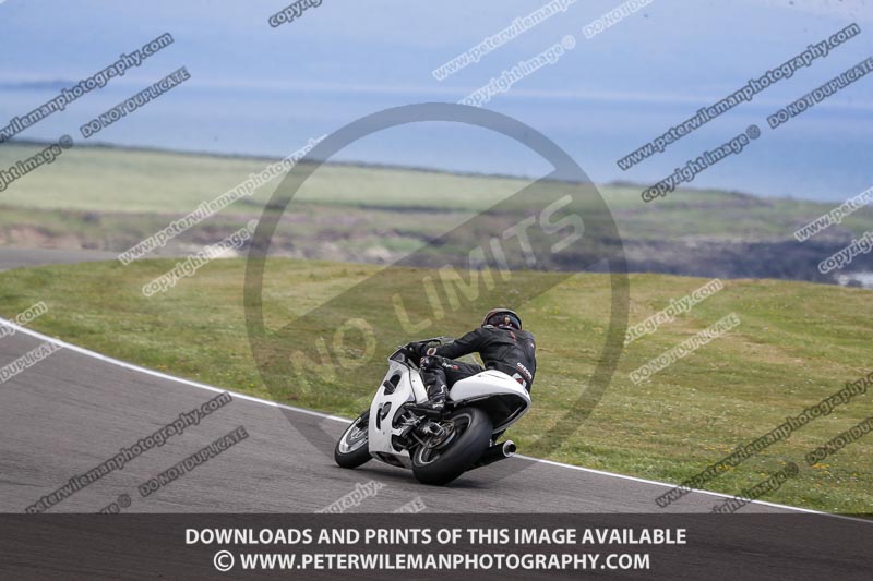 anglesey no limits trackday;anglesey photographs;anglesey trackday photographs;enduro digital images;event digital images;eventdigitalimages;no limits trackdays;peter wileman photography;racing digital images;trac mon;trackday digital images;trackday photos;ty croes