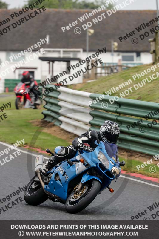 enduro digital images;event digital images;eventdigitalimages;mallory park;mallory park photographs;mallory park trackday;mallory park trackday photographs;no limits trackdays;peter wileman photography;racing digital images;trackday digital images;trackday photos