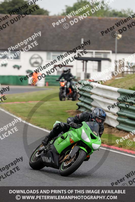 enduro digital images;event digital images;eventdigitalimages;mallory park;mallory park photographs;mallory park trackday;mallory park trackday photographs;no limits trackdays;peter wileman photography;racing digital images;trackday digital images;trackday photos