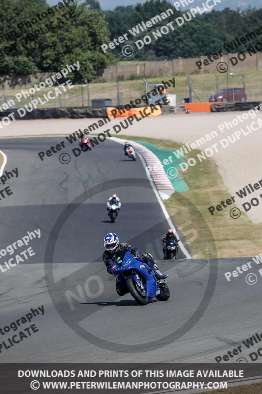 donington no limits trackday;donington park photographs;donington trackday photographs;no limits trackdays;peter wileman photography;trackday digital images;trackday photos