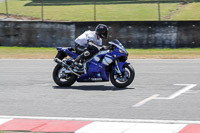 donington-no-limits-trackday;donington-park-photographs;donington-trackday-photographs;no-limits-trackdays;peter-wileman-photography;trackday-digital-images;trackday-photos