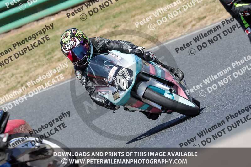 enduro digital images;event digital images;eventdigitalimages;mallory park;mallory park photographs;mallory park trackday;mallory park trackday photographs;no limits trackdays;peter wileman photography;racing digital images;trackday digital images;trackday photos