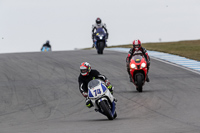 donington-no-limits-trackday;donington-park-photographs;donington-trackday-photographs;no-limits-trackdays;peter-wileman-photography;trackday-digital-images;trackday-photos