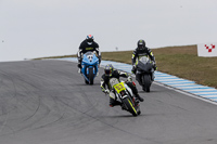 donington-no-limits-trackday;donington-park-photographs;donington-trackday-photographs;no-limits-trackdays;peter-wileman-photography;trackday-digital-images;trackday-photos