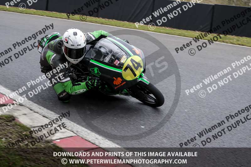 cadwell no limits trackday;cadwell park;cadwell park photographs;cadwell trackday photographs;enduro digital images;event digital images;eventdigitalimages;no limits trackdays;peter wileman photography;racing digital images;trackday digital images;trackday photos