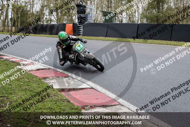 cadwell no limits trackday;cadwell park;cadwell park photographs;cadwell trackday photographs;enduro digital images;event digital images;eventdigitalimages;no limits trackdays;peter wileman photography;racing digital images;trackday digital images;trackday photos