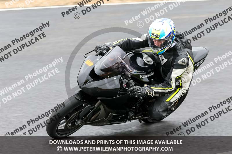 enduro digital images;event digital images;eventdigitalimages;lydden hill;lydden no limits trackday;lydden photographs;lydden trackday photographs;no limits trackdays;peter wileman photography;racing digital images;trackday digital images;trackday photos