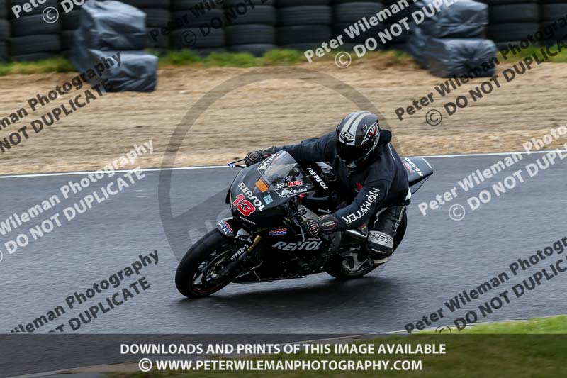 enduro digital images;event digital images;eventdigitalimages;lydden hill;lydden no limits trackday;lydden photographs;lydden trackday photographs;no limits trackdays;peter wileman photography;racing digital images;trackday digital images;trackday photos