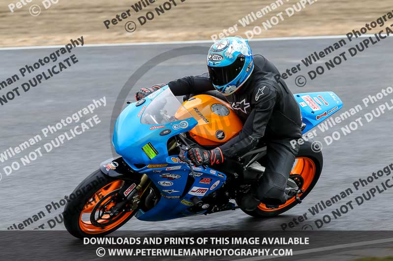 enduro digital images;event digital images;eventdigitalimages;lydden hill;lydden no limits trackday;lydden photographs;lydden trackday photographs;no limits trackdays;peter wileman photography;racing digital images;trackday digital images;trackday photos