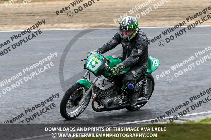 enduro digital images;event digital images;eventdigitalimages;lydden hill;lydden no limits trackday;lydden photographs;lydden trackday photographs;no limits trackdays;peter wileman photography;racing digital images;trackday digital images;trackday photos