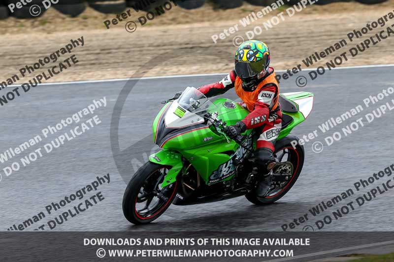 enduro digital images;event digital images;eventdigitalimages;lydden hill;lydden no limits trackday;lydden photographs;lydden trackday photographs;no limits trackdays;peter wileman photography;racing digital images;trackday digital images;trackday photos