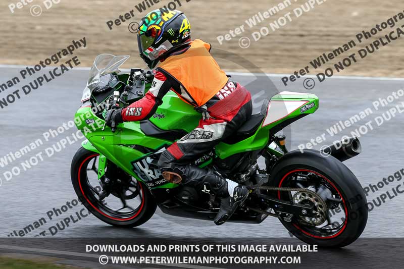 enduro digital images;event digital images;eventdigitalimages;lydden hill;lydden no limits trackday;lydden photographs;lydden trackday photographs;no limits trackdays;peter wileman photography;racing digital images;trackday digital images;trackday photos