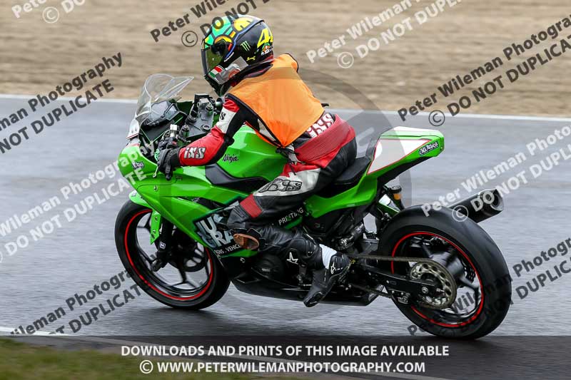 enduro digital images;event digital images;eventdigitalimages;lydden hill;lydden no limits trackday;lydden photographs;lydden trackday photographs;no limits trackdays;peter wileman photography;racing digital images;trackday digital images;trackday photos