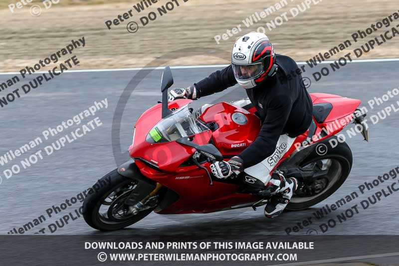 enduro digital images;event digital images;eventdigitalimages;lydden hill;lydden no limits trackday;lydden photographs;lydden trackday photographs;no limits trackdays;peter wileman photography;racing digital images;trackday digital images;trackday photos