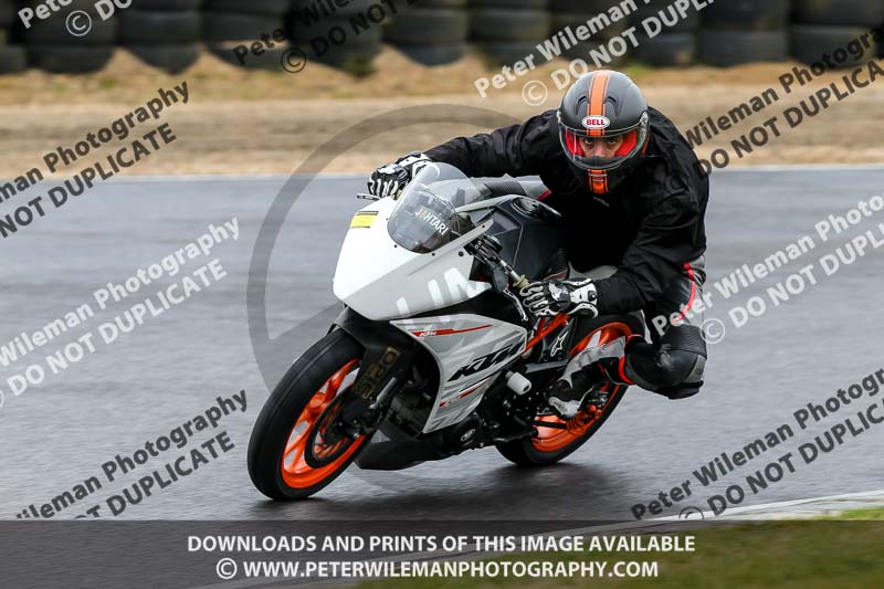 enduro digital images;event digital images;eventdigitalimages;lydden hill;lydden no limits trackday;lydden photographs;lydden trackday photographs;no limits trackdays;peter wileman photography;racing digital images;trackday digital images;trackday photos