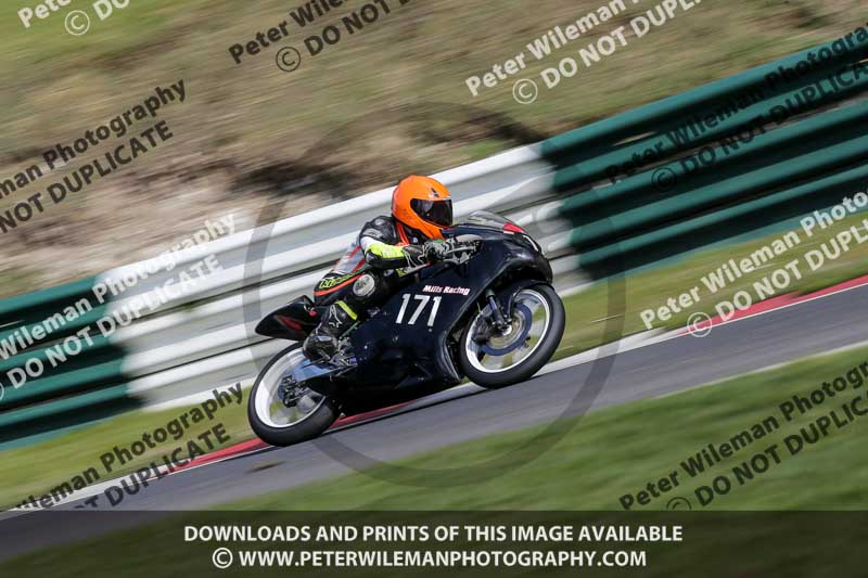 cadwell no limits trackday;cadwell park;cadwell park photographs;cadwell trackday photographs;enduro digital images;event digital images;eventdigitalimages;no limits trackdays;peter wileman photography;racing digital images;trackday digital images;trackday photos