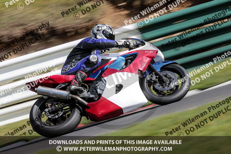 cadwell no limits trackday;cadwell park;cadwell park photographs;cadwell trackday photographs;enduro digital images;event digital images;eventdigitalimages;no limits trackdays;peter wileman photography;racing digital images;trackday digital images;trackday photos