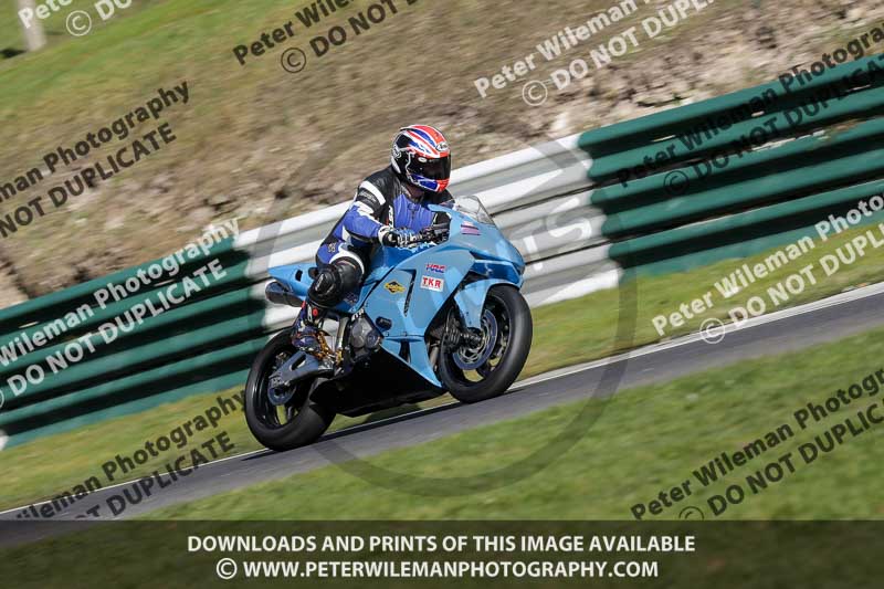 cadwell no limits trackday;cadwell park;cadwell park photographs;cadwell trackday photographs;enduro digital images;event digital images;eventdigitalimages;no limits trackdays;peter wileman photography;racing digital images;trackday digital images;trackday photos