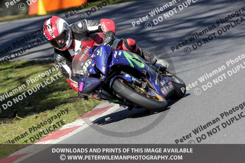 cadwell no limits trackday;cadwell park;cadwell park photographs;cadwell trackday photographs;enduro digital images;event digital images;eventdigitalimages;no limits trackdays;peter wileman photography;racing digital images;trackday digital images;trackday photos