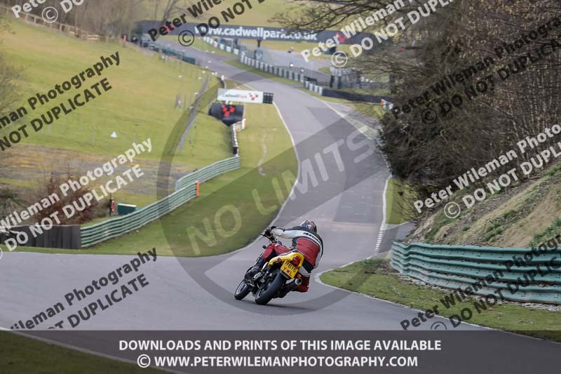 cadwell no limits trackday;cadwell park;cadwell park photographs;cadwell trackday photographs;enduro digital images;event digital images;eventdigitalimages;no limits trackdays;peter wileman photography;racing digital images;trackday digital images;trackday photos