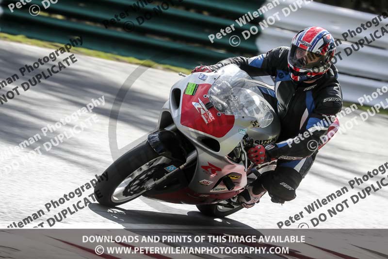 cadwell no limits trackday;cadwell park;cadwell park photographs;cadwell trackday photographs;enduro digital images;event digital images;eventdigitalimages;no limits trackdays;peter wileman photography;racing digital images;trackday digital images;trackday photos