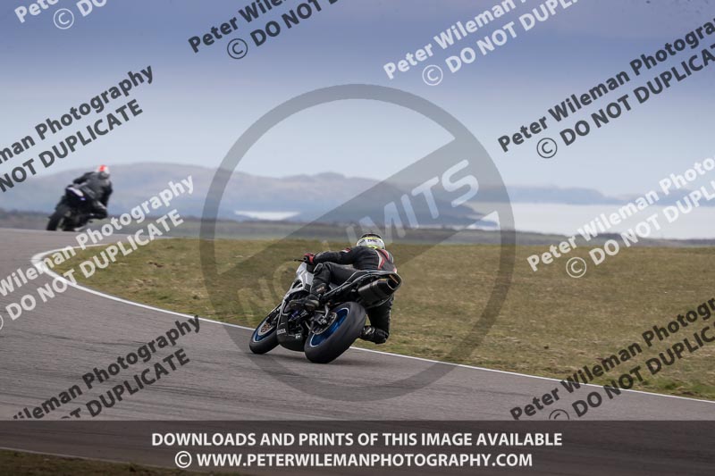 anglesey no limits trackday;anglesey photographs;anglesey trackday photographs;enduro digital images;event digital images;eventdigitalimages;no limits trackdays;peter wileman photography;racing digital images;trac mon;trackday digital images;trackday photos;ty croes