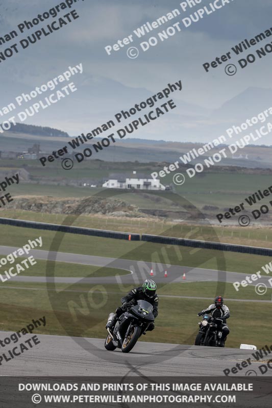 anglesey no limits trackday;anglesey photographs;anglesey trackday photographs;enduro digital images;event digital images;eventdigitalimages;no limits trackdays;peter wileman photography;racing digital images;trac mon;trackday digital images;trackday photos;ty croes