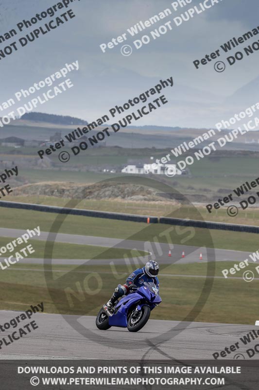 anglesey no limits trackday;anglesey photographs;anglesey trackday photographs;enduro digital images;event digital images;eventdigitalimages;no limits trackdays;peter wileman photography;racing digital images;trac mon;trackday digital images;trackday photos;ty croes