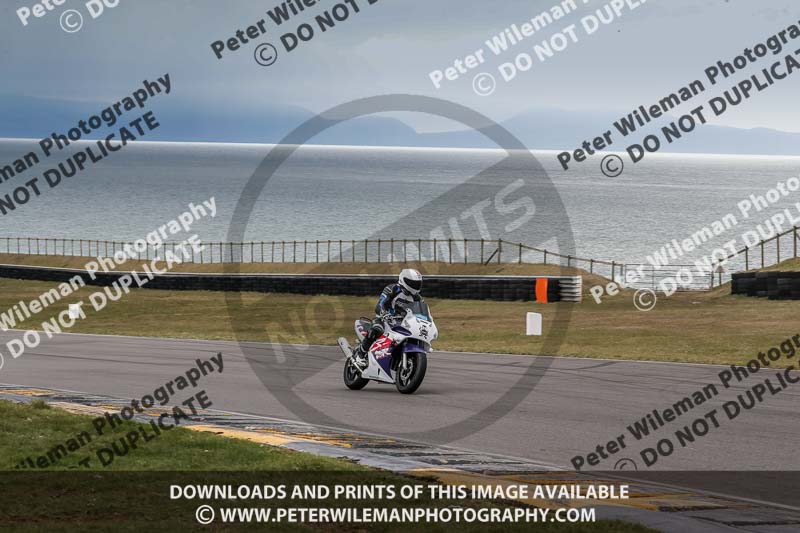 anglesey no limits trackday;anglesey photographs;anglesey trackday photographs;enduro digital images;event digital images;eventdigitalimages;no limits trackdays;peter wileman photography;racing digital images;trac mon;trackday digital images;trackday photos;ty croes