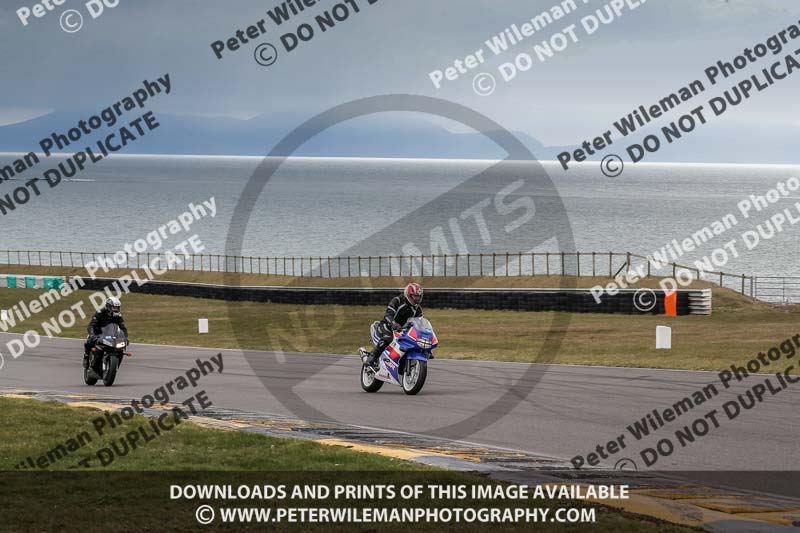 anglesey no limits trackday;anglesey photographs;anglesey trackday photographs;enduro digital images;event digital images;eventdigitalimages;no limits trackdays;peter wileman photography;racing digital images;trac mon;trackday digital images;trackday photos;ty croes