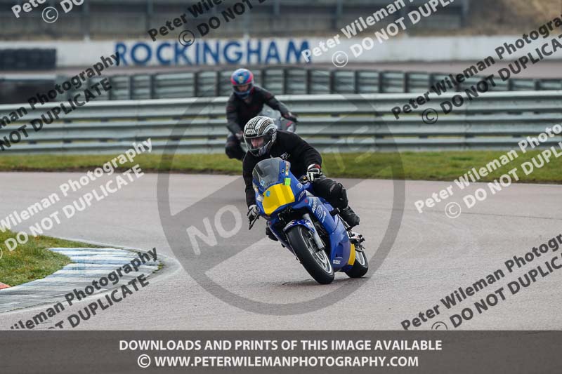 Rockingham no limits trackday;enduro digital images;event digital images;eventdigitalimages;no limits trackdays;peter wileman photography;racing digital images;rockingham raceway northamptonshire;rockingham trackday photographs;trackday digital images;trackday photos