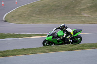 anglesey-no-limits-trackday;anglesey-photographs;anglesey-trackday-photographs;enduro-digital-images;event-digital-images;eventdigitalimages;no-limits-trackdays;peter-wileman-photography;racing-digital-images;trac-mon;trackday-digital-images;trackday-photos;ty-croes