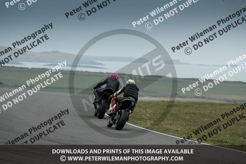 anglesey no limits trackday;anglesey photographs;anglesey trackday photographs;enduro digital images;event digital images;eventdigitalimages;no limits trackdays;peter wileman photography;racing digital images;trac mon;trackday digital images;trackday photos;ty croes