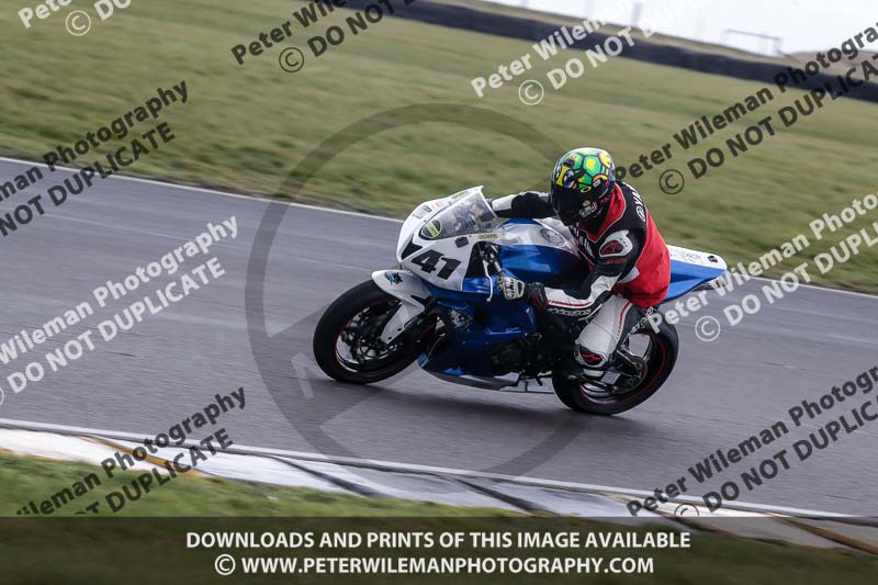 anglesey no limits trackday;anglesey photographs;anglesey trackday photographs;enduro digital images;event digital images;eventdigitalimages;no limits trackdays;peter wileman photography;racing digital images;trac mon;trackday digital images;trackday photos;ty croes