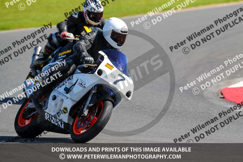 enduro digital images;event digital images;eventdigitalimages;no limits trackdays;peter wileman photography;racing digital images;snetterton;snetterton no limits trackday;snetterton photographs;snetterton trackday photographs;trackday digital images;trackday photos