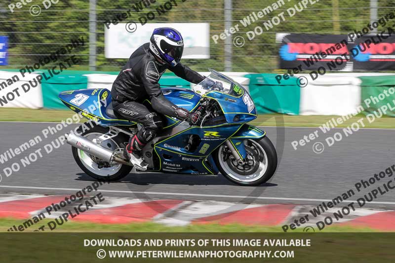 enduro digital images;event digital images;eventdigitalimages;mallory park;mallory park photographs;mallory park trackday;mallory park trackday photographs;no limits trackdays;peter wileman photography;racing digital images;trackday digital images;trackday photos