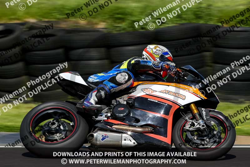 enduro digital images;event digital images;eventdigitalimages;lydden hill;lydden no limits trackday;lydden photographs;lydden trackday photographs;no limits trackdays;peter wileman photography;racing digital images;trackday digital images;trackday photos