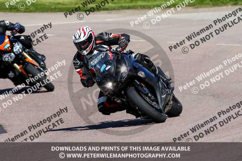 enduro digital images;event digital images;eventdigitalimages;lydden hill;lydden no limits trackday;lydden photographs;lydden trackday photographs;no limits trackdays;peter wileman photography;racing digital images;trackday digital images;trackday photos