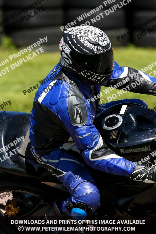 enduro digital images;event digital images;eventdigitalimages;lydden hill;lydden no limits trackday;lydden photographs;lydden trackday photographs;no limits trackdays;peter wileman photography;racing digital images;trackday digital images;trackday photos