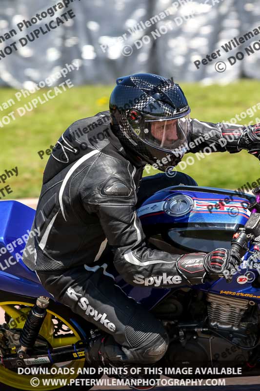 enduro digital images;event digital images;eventdigitalimages;lydden hill;lydden no limits trackday;lydden photographs;lydden trackday photographs;no limits trackdays;peter wileman photography;racing digital images;trackday digital images;trackday photos