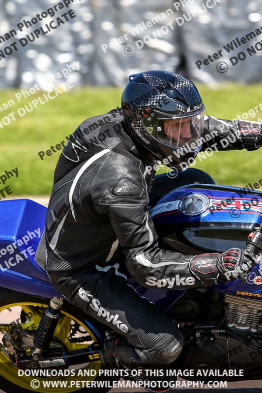 enduro digital images;event digital images;eventdigitalimages;lydden hill;lydden no limits trackday;lydden photographs;lydden trackday photographs;no limits trackdays;peter wileman photography;racing digital images;trackday digital images;trackday photos