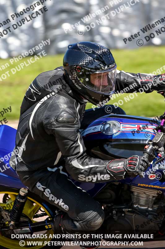 enduro digital images;event digital images;eventdigitalimages;lydden hill;lydden no limits trackday;lydden photographs;lydden trackday photographs;no limits trackdays;peter wileman photography;racing digital images;trackday digital images;trackday photos