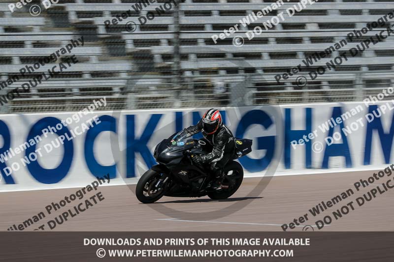 Rockingham no limits trackday;enduro digital images;event digital images;eventdigitalimages;no limits trackdays;peter wileman photography;racing digital images;rockingham raceway northamptonshire;rockingham trackday photographs;trackday digital images;trackday photos