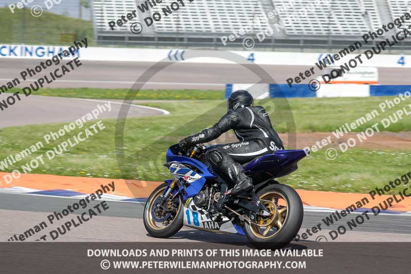 Rockingham no limits trackday;enduro digital images;event digital images;eventdigitalimages;no limits trackdays;peter wileman photography;racing digital images;rockingham raceway northamptonshire;rockingham trackday photographs;trackday digital images;trackday photos