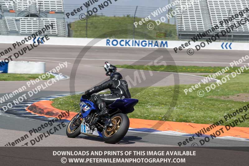 Rockingham no limits trackday;enduro digital images;event digital images;eventdigitalimages;no limits trackdays;peter wileman photography;racing digital images;rockingham raceway northamptonshire;rockingham trackday photographs;trackday digital images;trackday photos