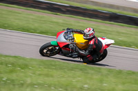 Rockingham-no-limits-trackday;enduro-digital-images;event-digital-images;eventdigitalimages;no-limits-trackdays;peter-wileman-photography;racing-digital-images;rockingham-raceway-northamptonshire;rockingham-trackday-photographs;trackday-digital-images;trackday-photos