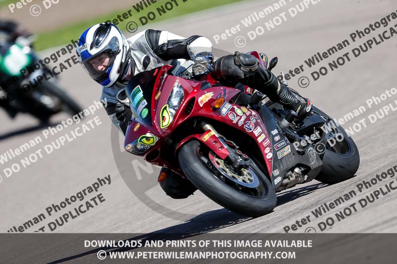 Rockingham no limits trackday;enduro digital images;event digital images;eventdigitalimages;no limits trackdays;peter wileman photography;racing digital images;rockingham raceway northamptonshire;rockingham trackday photographs;trackday digital images;trackday photos