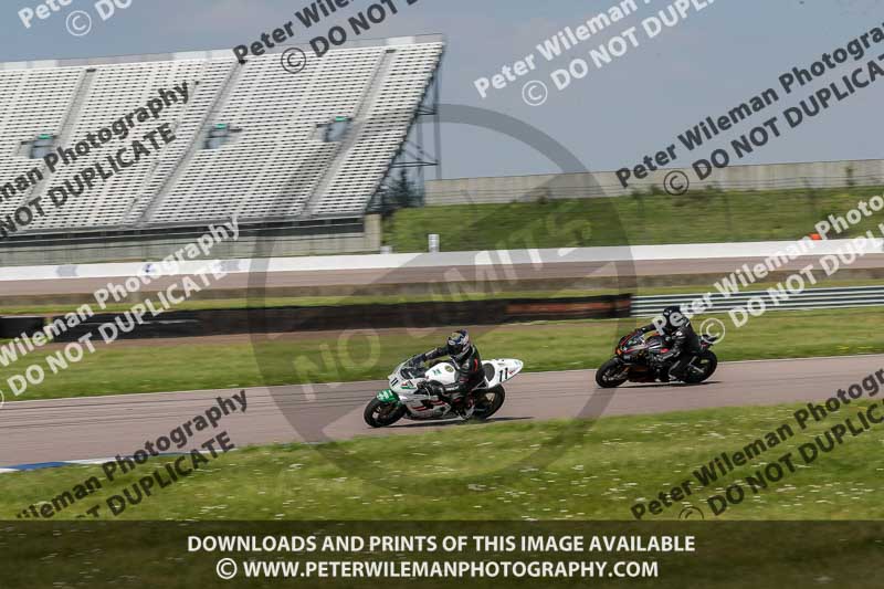 Rockingham no limits trackday;enduro digital images;event digital images;eventdigitalimages;no limits trackdays;peter wileman photography;racing digital images;rockingham raceway northamptonshire;rockingham trackday photographs;trackday digital images;trackday photos